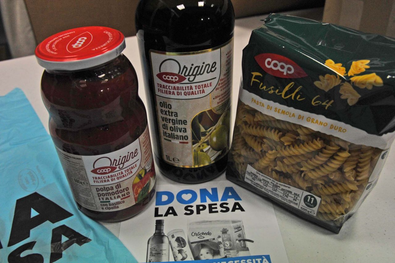 Domani nelle Coop liguri si “Dona la spesa”