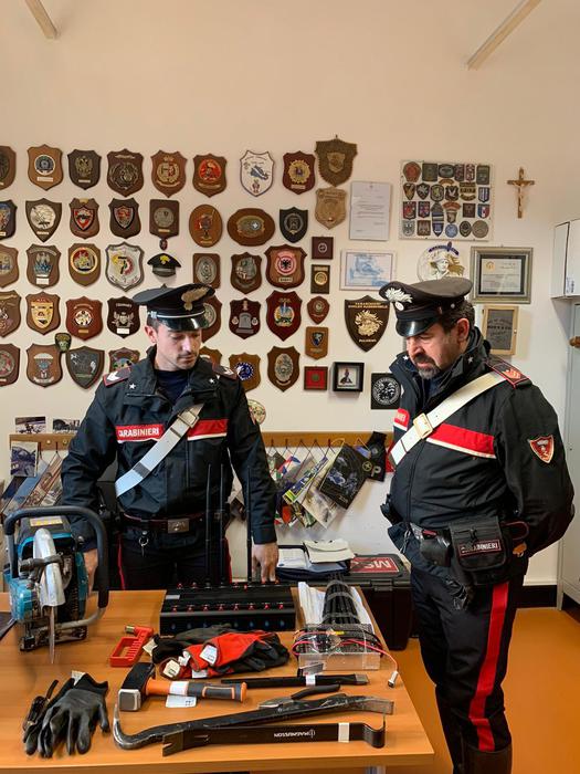 Santa Margherita, denunciata banda di scassinatori rumeni