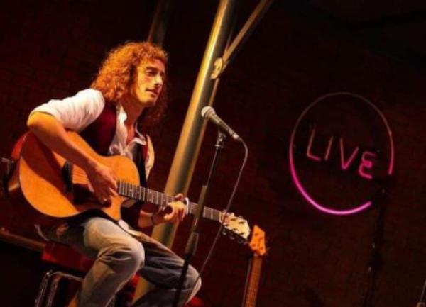 “Cantavo le canzoni di Ligabue per il Tigullio e poi mi sono ritrovato nel suo musical: che gioia!”
