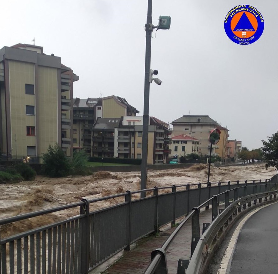 Maltempo, il Levante conta i danni. Ora occhi puntati sulla mareggiata