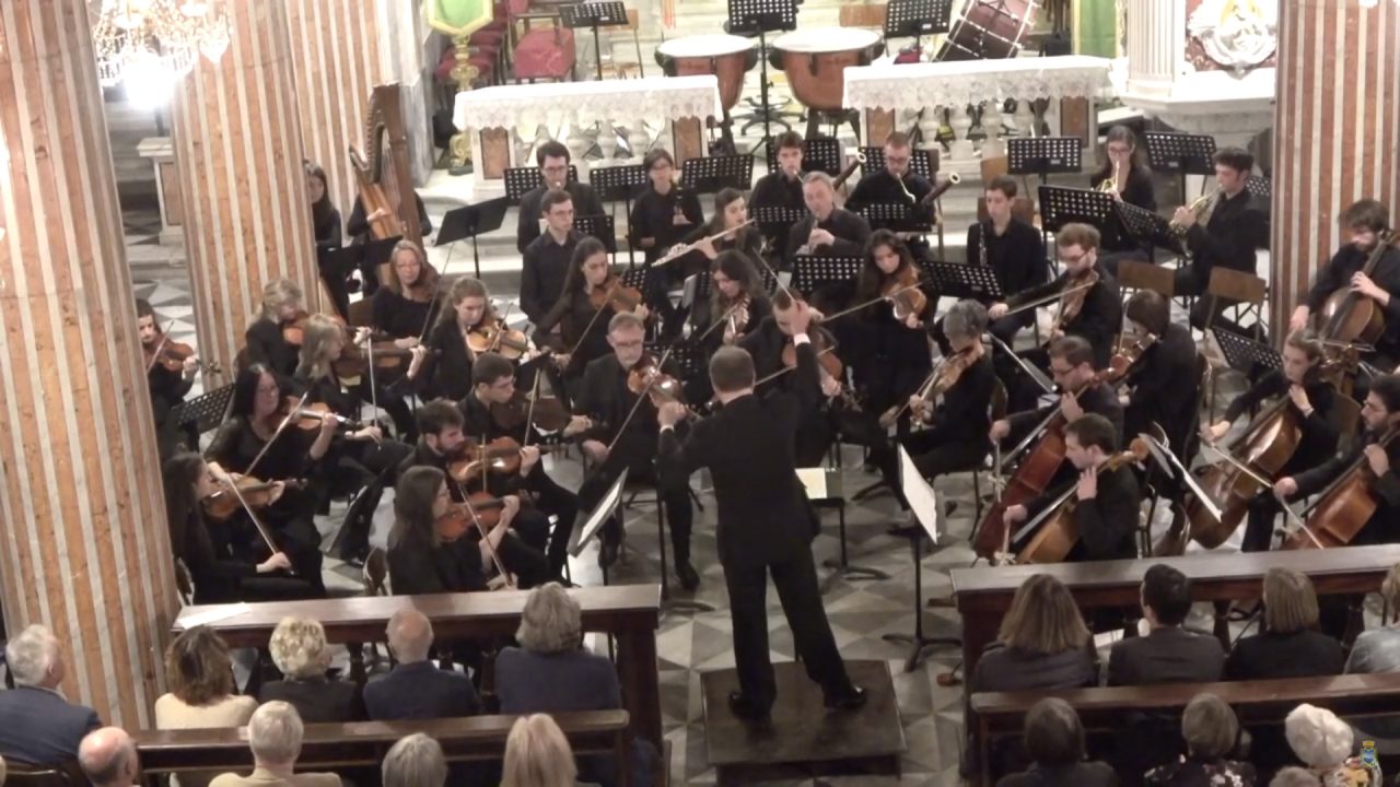 Santa Margherita Ligure, online la sinfonia 1 di Sibelius eseguita nella chiesa di San Siro