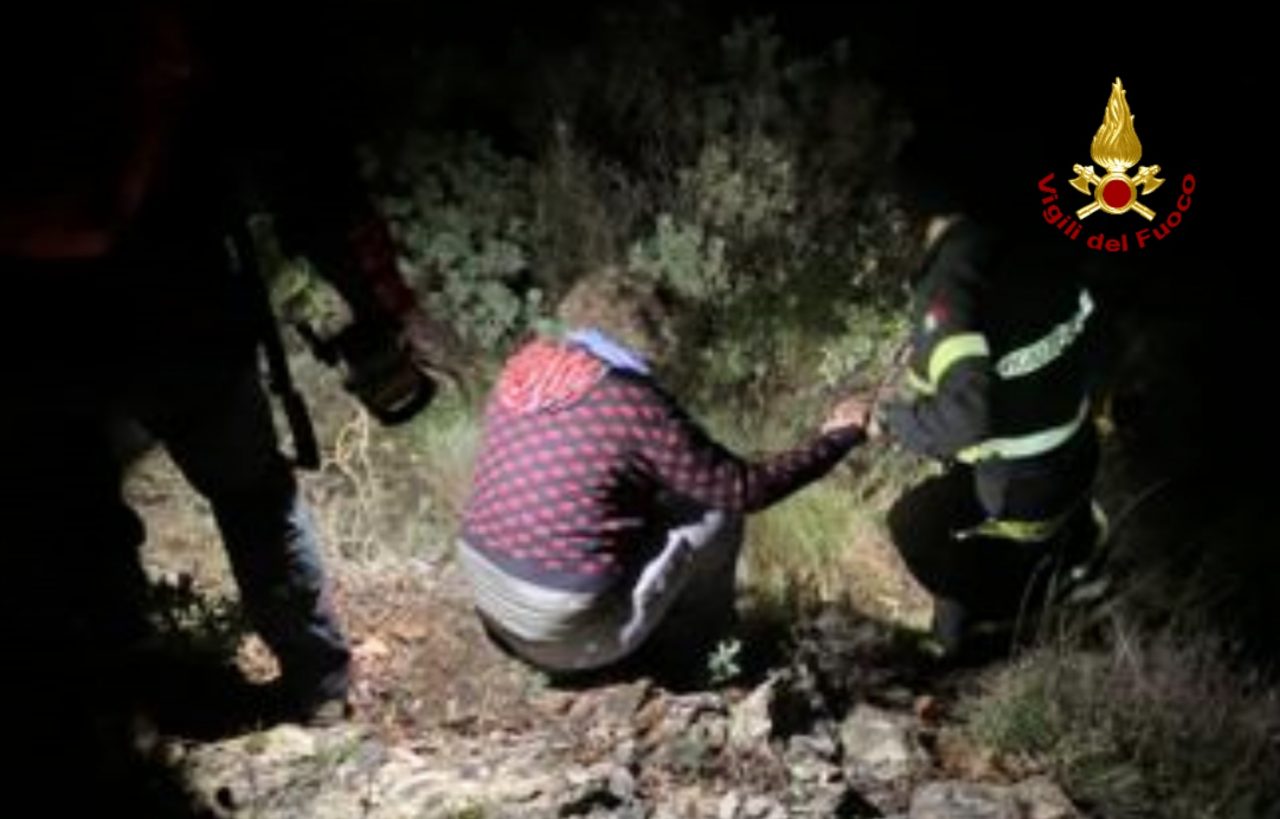 Turista dispersa sopra Uscio, recuperata da Vigili del Fuoco e Soccorso Alpino