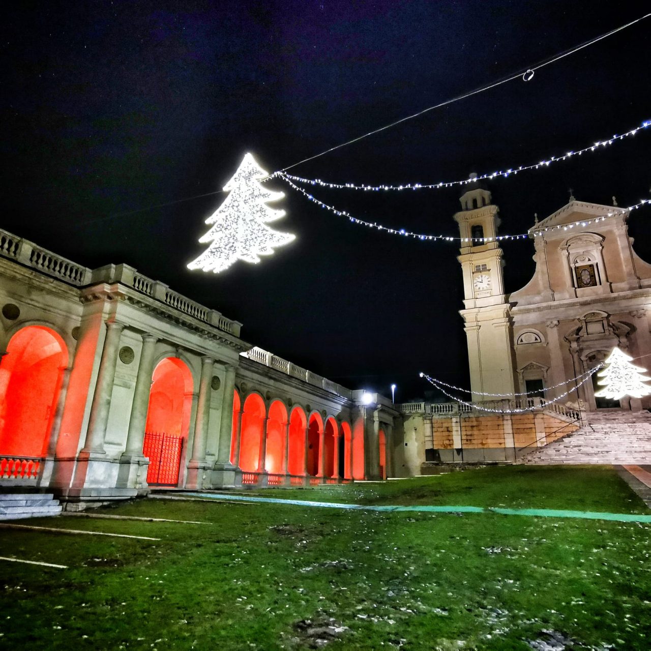 Atti vandalici al Porticato Brignardello