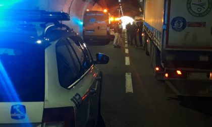 Incidente in A12, c'è un morto