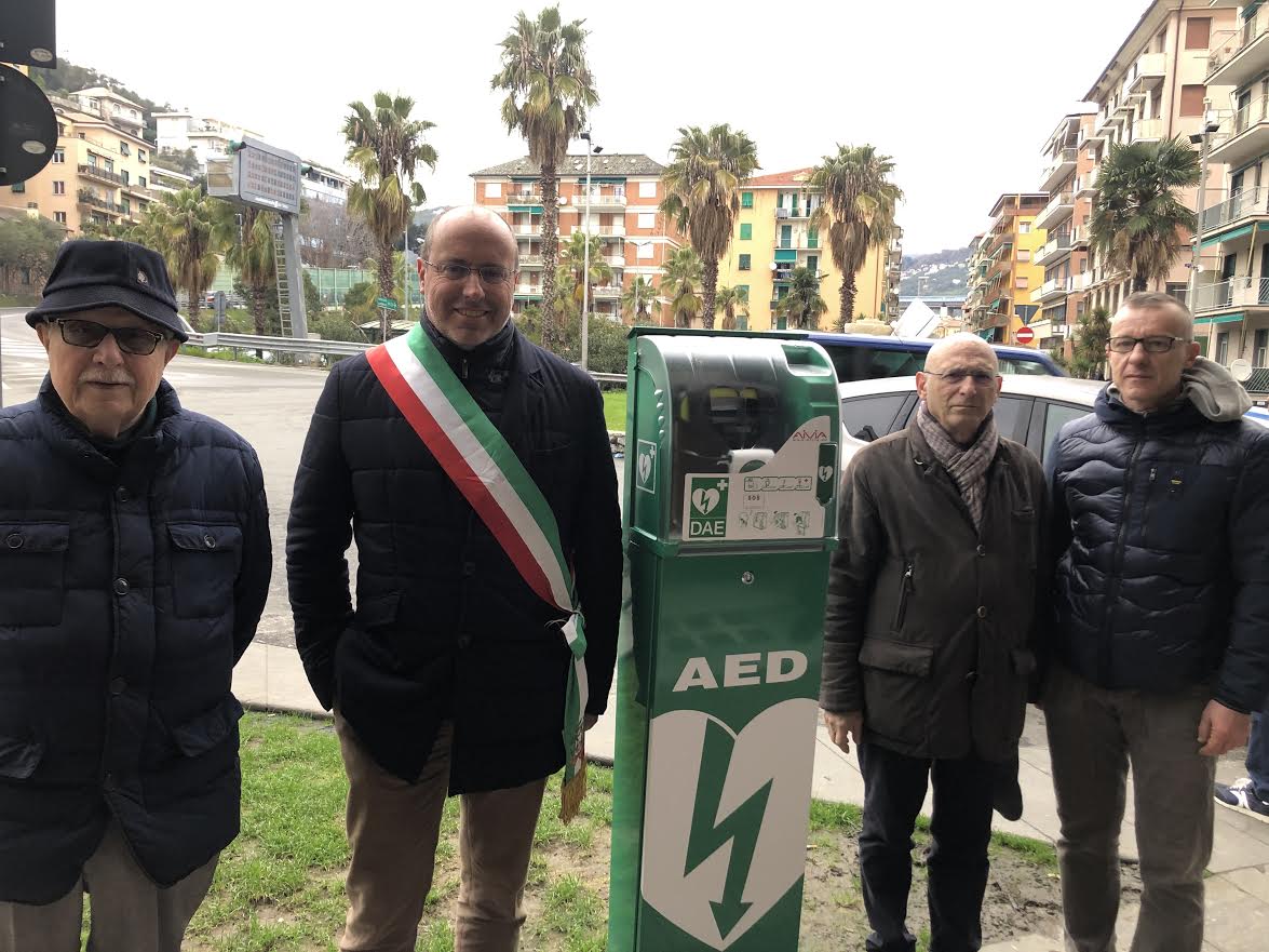 Chiavari cardioprotetta: arriva il tredicesimo defibrillatore