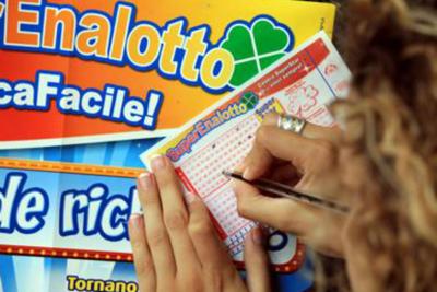 Centrato un “5” al Superenalotto a Sestri