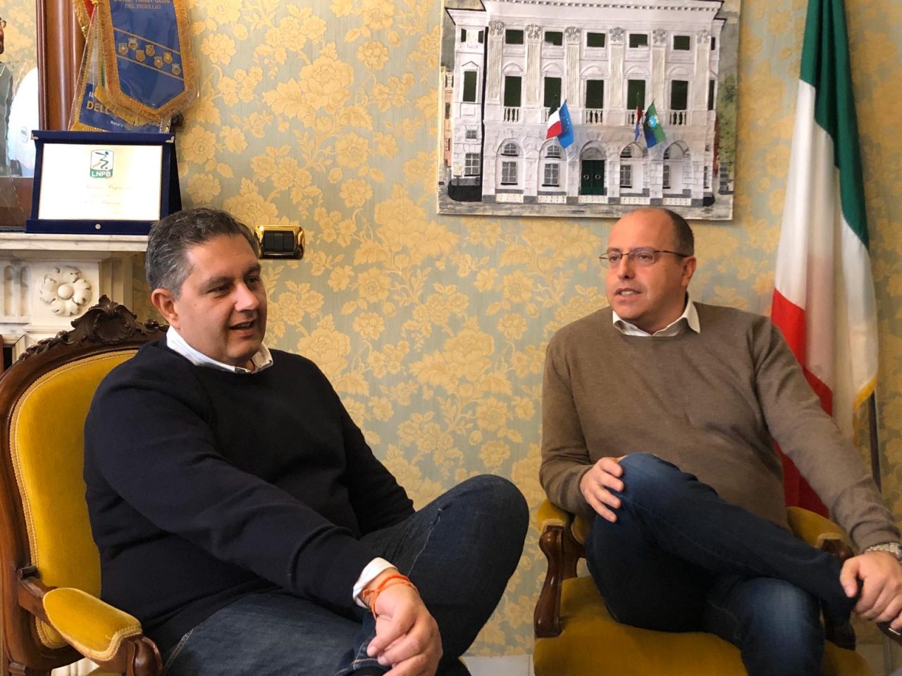 Toti a Chiavari: vertice con Di Capua e visita alla fiera di Sant’Antonio