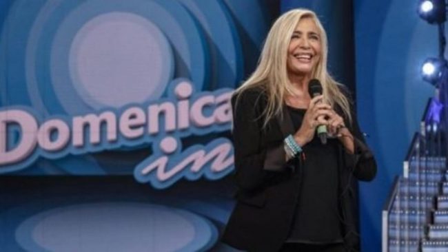 Chi vuole due biglietti per Domenica In a Sanremo? Ecco come ottenerli