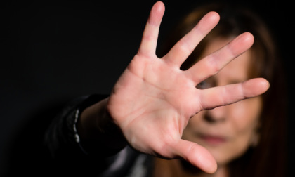 "No al femminicidio", la marcia nel centro storico di Chiavari