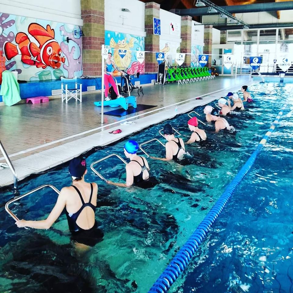 Sestri, riprendono da domani le attività della piscina, ma a porte chiuse