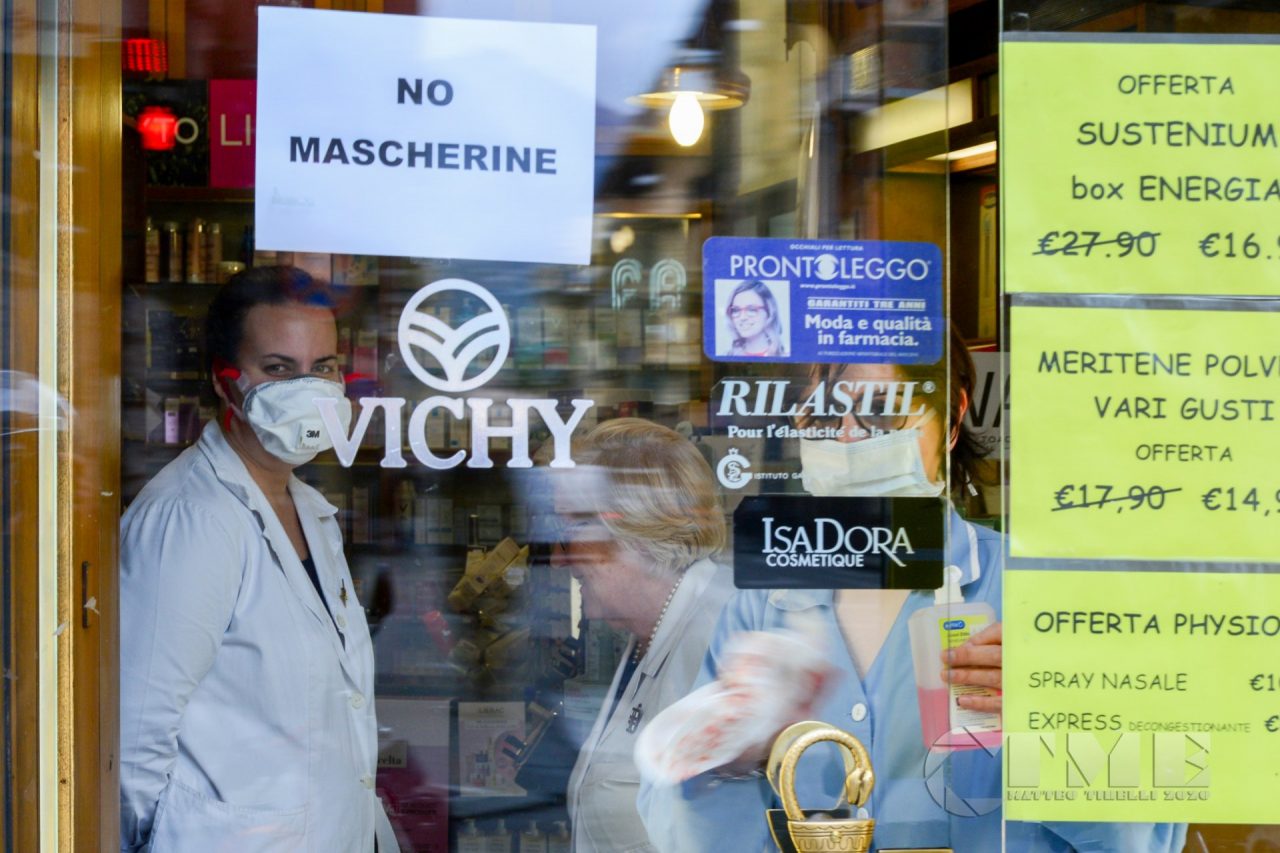 Coronavirus, Toti: «Entro la settimana prossima al via la distribuzione di mascherine alla popolazione»