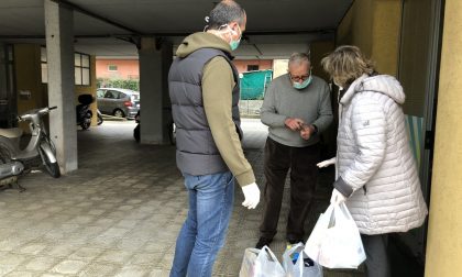 Chiavari, gli amministratori comunali consegnano la spesa a domicilio alle famiglie assistite dal Banco di Solidarietà