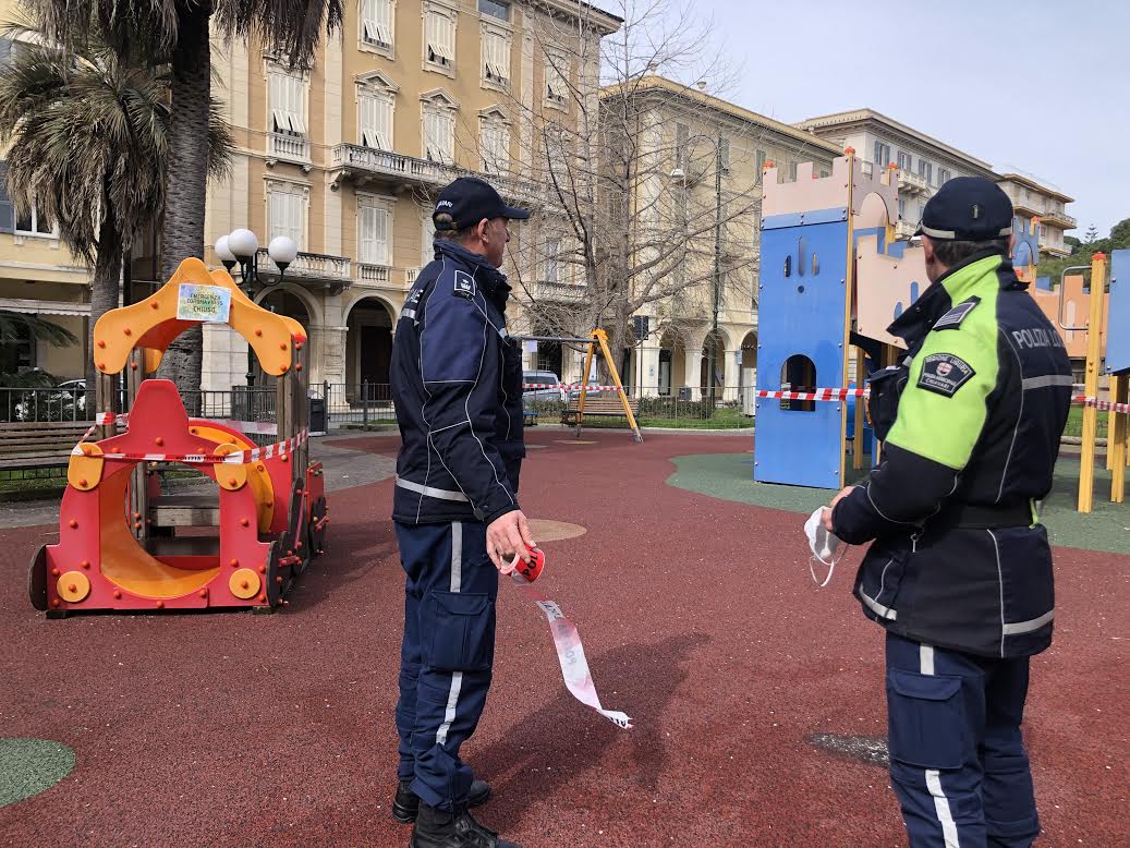 Chiavari: da giovedì 12 marzo parte la sanificazione degli ambienti pubblici