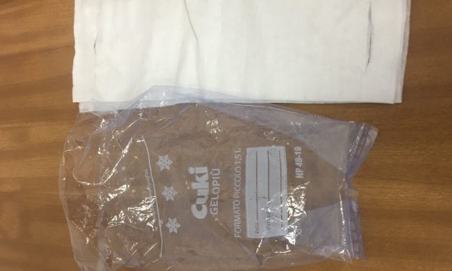 Mascherine fai da te e a prezzo maggiorato, denunciato farmacista imperiese