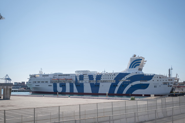 È arrivata a Genova la “nave ospedale”