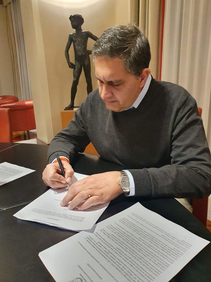 Scatta alle 14 l’ordinanza regionale: chi arriva dalle zone rosse in Liguria deve rimanere a casa