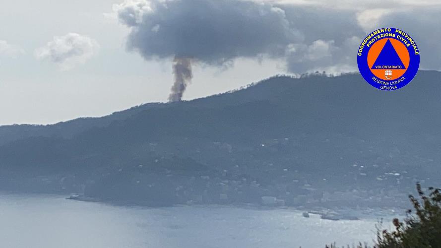 Sotto controllo l’incendio sul Monte di Portofino