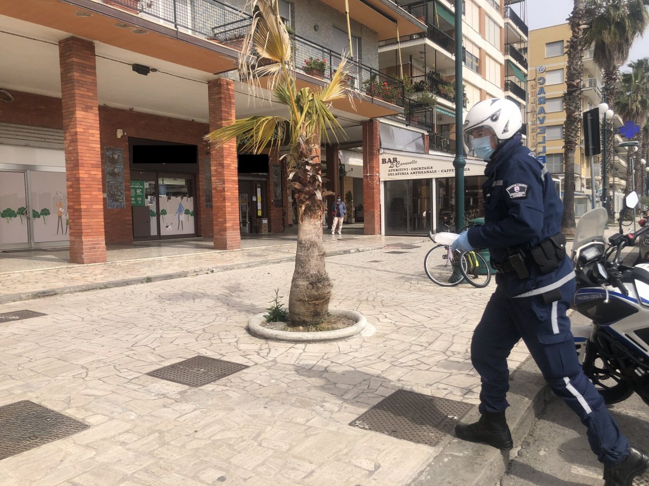 Obbligo di mascherina a Chiavari: partiti i controlli di Polizia