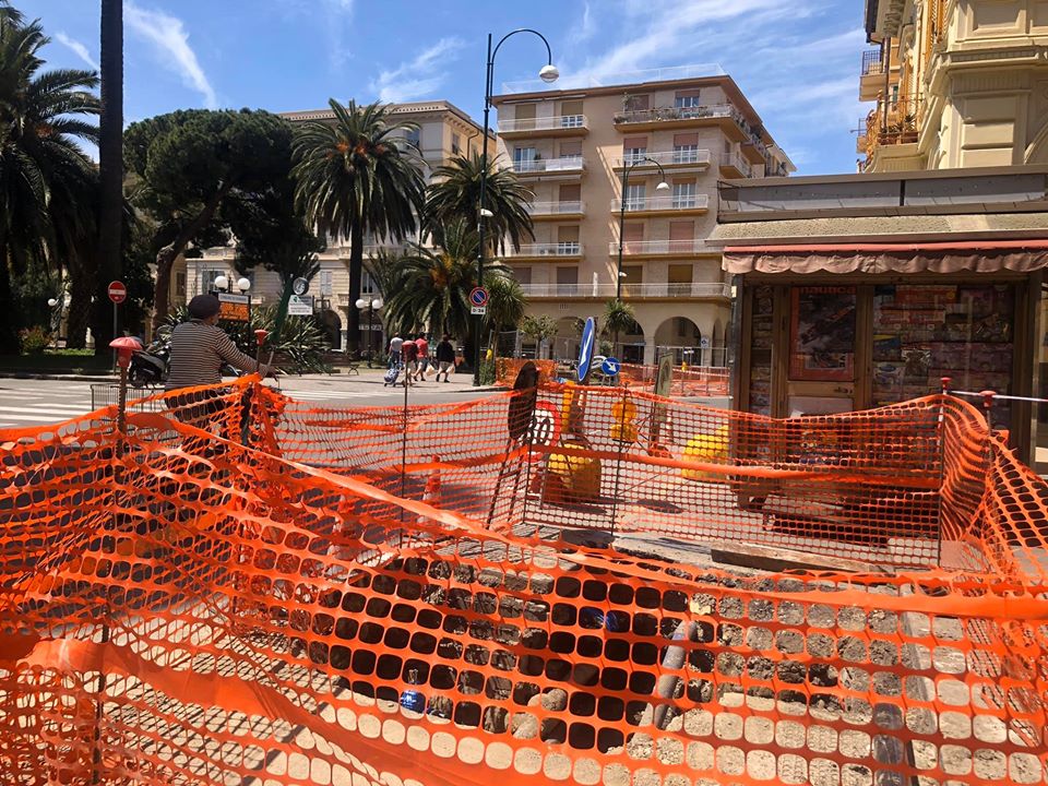 Chiavari, lavori in piazza Roma
