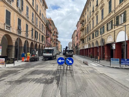 Chiavari, proseguono i lavori di asfaltatura