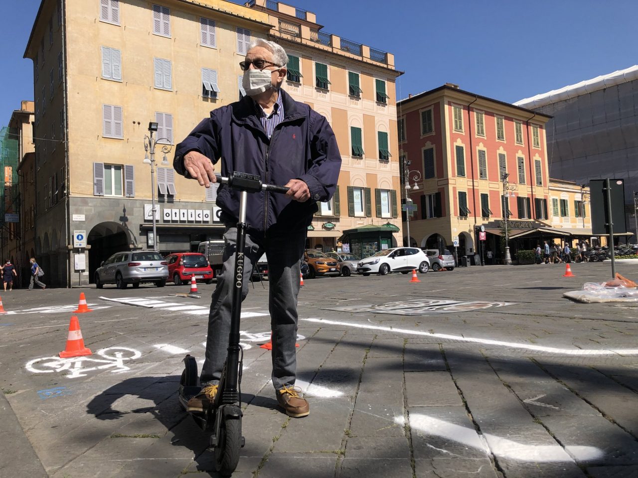 Chiavari, avviata la tracciatura della nuova pista ciclabile nel centro storico