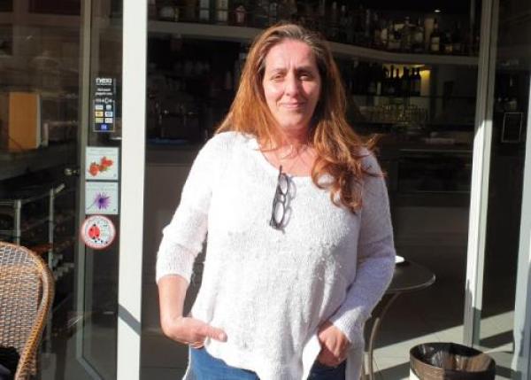 Bar: “Tanta voglia di caffè”