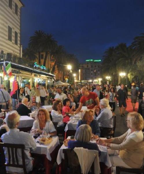 “Red carpet permanente” anche in centro città