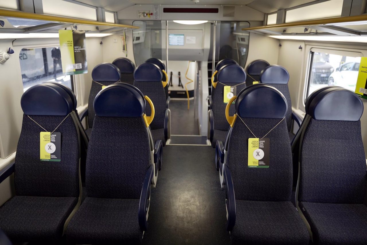 Treni e bus extraurbani, si torna a poter viaggiare a pieno carico