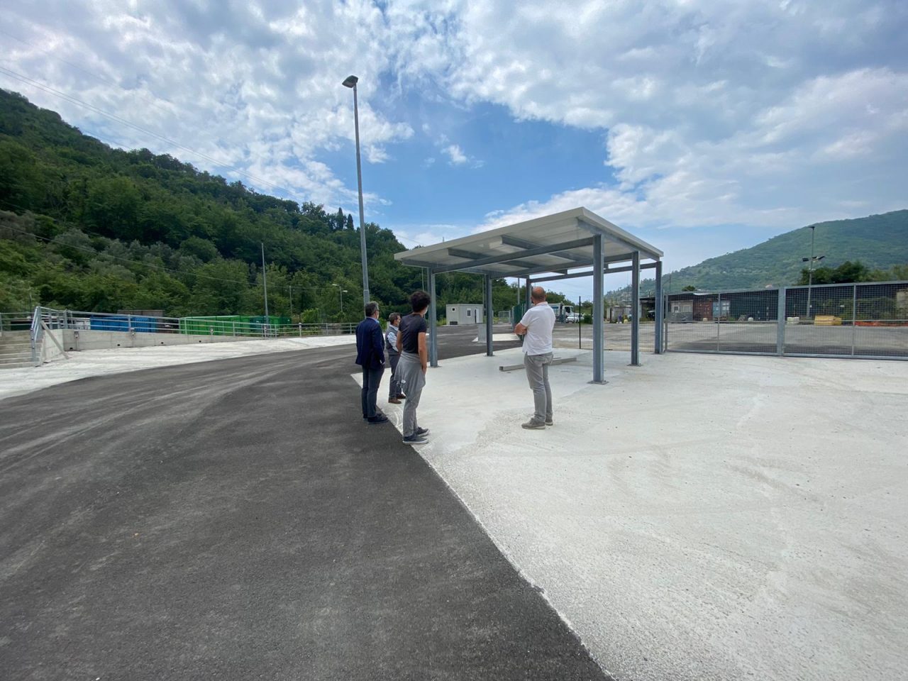 Consegnato ad Amiu il nuovo Ecocentro di via della Né