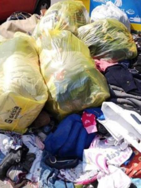 “Indumenti abbandonati, così non va”