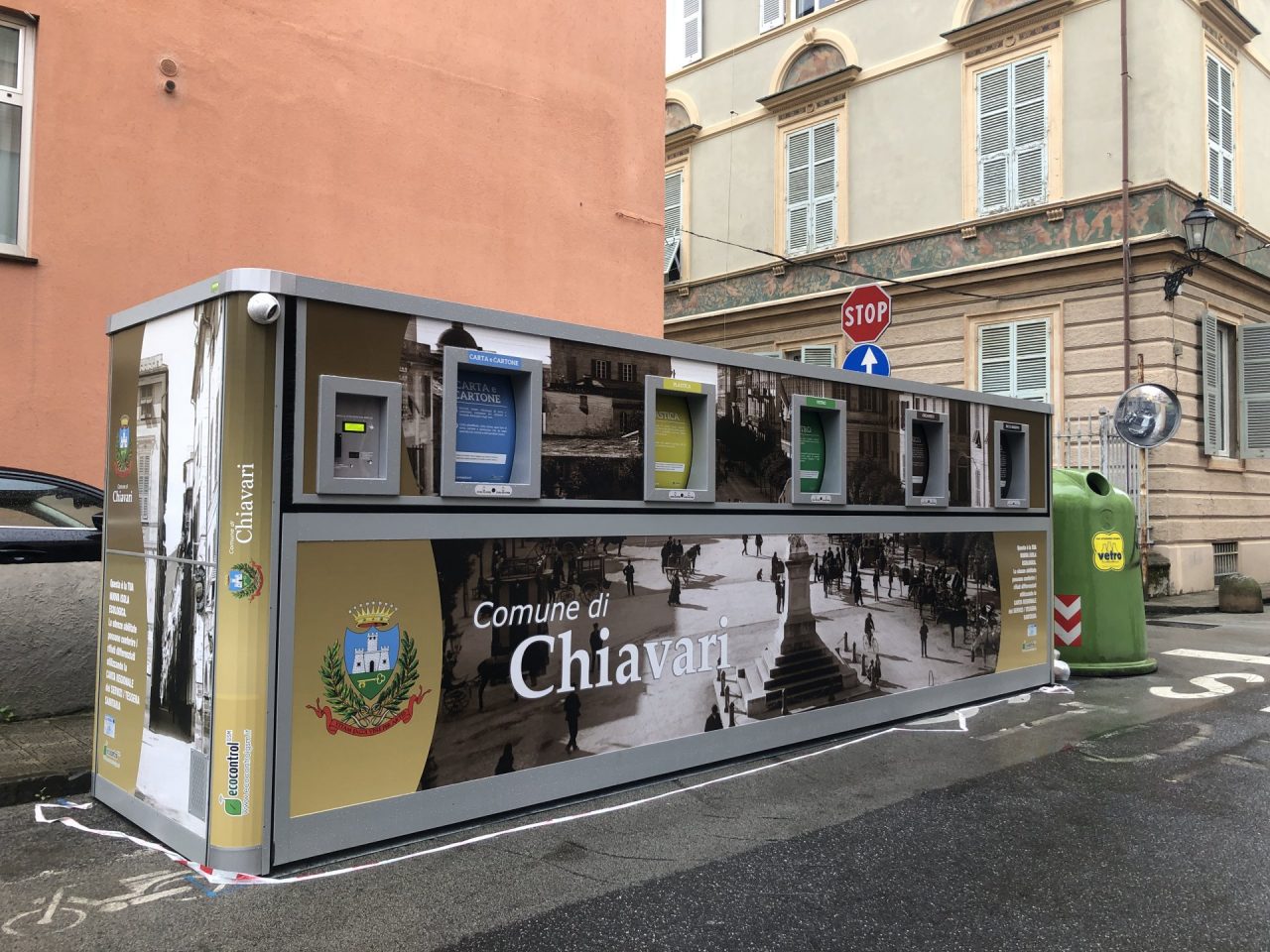 Chiavari, installate due nuove isole ecologiche automatizzate nel centro storico