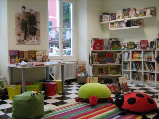 Ne, la biblioteca Hugo Plomteux chiude durante l’estate