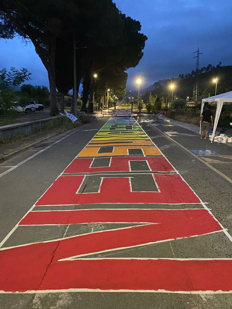Sardine: “Nessuno è straniero”