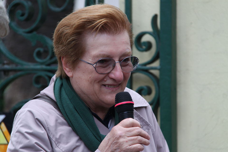 AdDio a don Nando e consegna Premio Bontà a Maria Rosa Ivani
