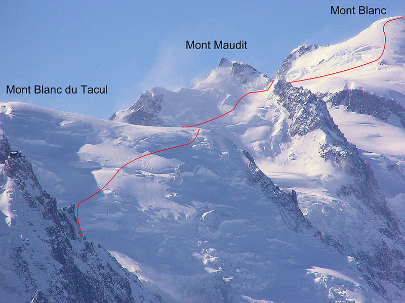 Tragedia sul Monte Bianco, muoiono due liguri