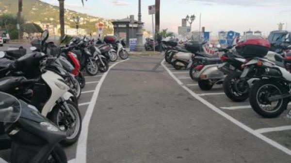 Rapallo, gli scooter hanno sfrattato i disabili