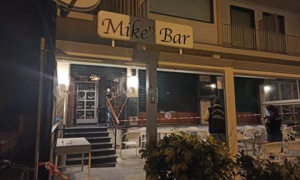 Incendio in un bar a Chiavari, sarebbe doloso