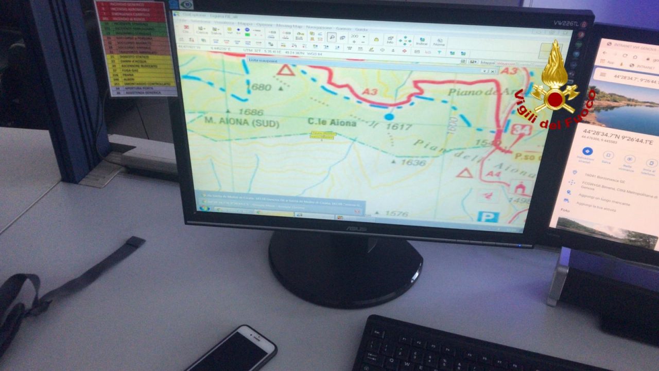 Famiglia dispersa sul monte Aiona alle spalle di Chiavari