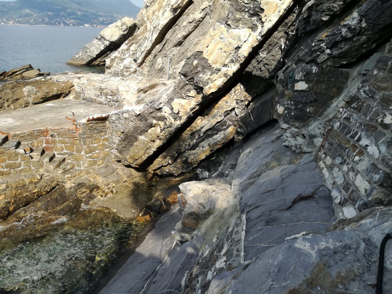 Petizione contro l’opera in passeggiata, arriva la difesa del Comune di Zoagli