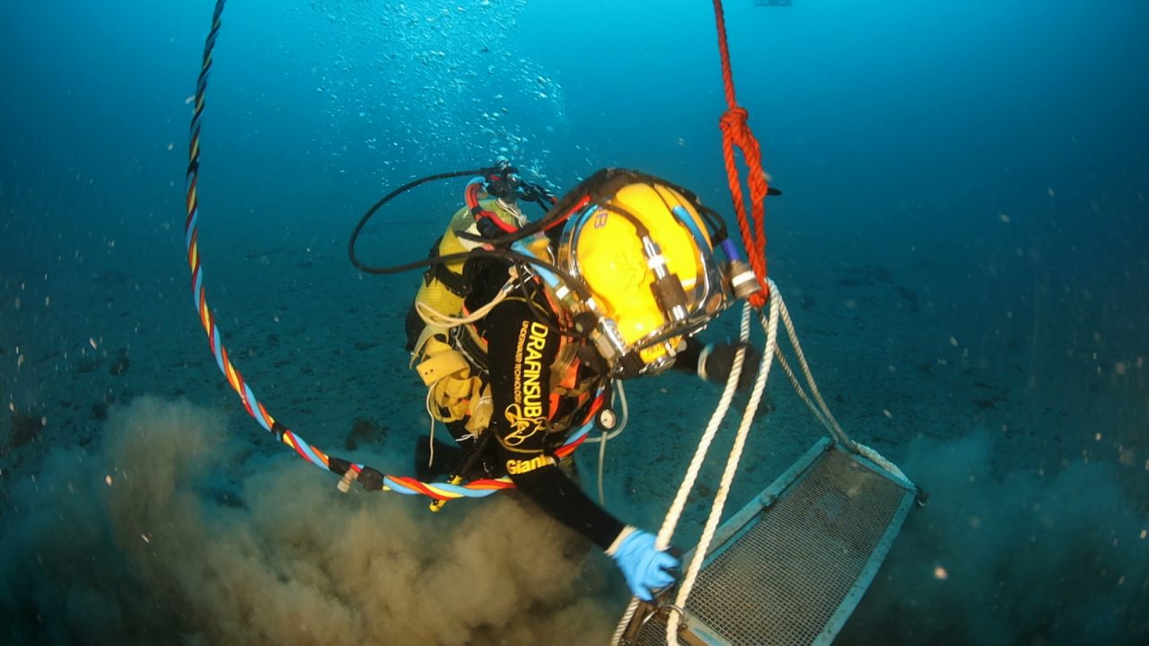 Relitto di Camogli, al lavoro gli archeologi subacquei