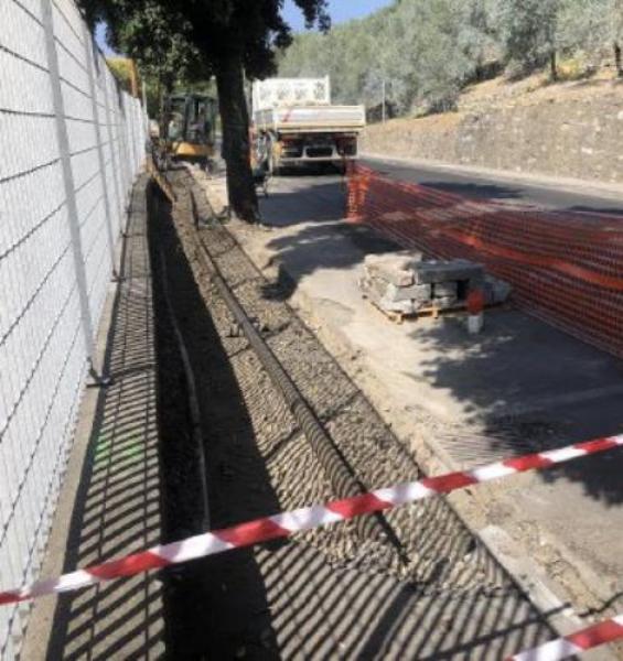 I cordoli ormai perduti in corso Lima