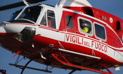 Bambina di 7 anni cade, in elicottero al Gaslini