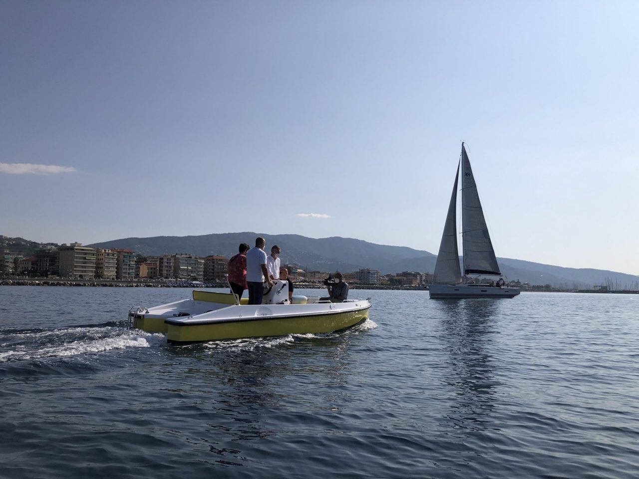 Best 6.0, la prima e-boat italiana presentata e testata a Calata Ovest