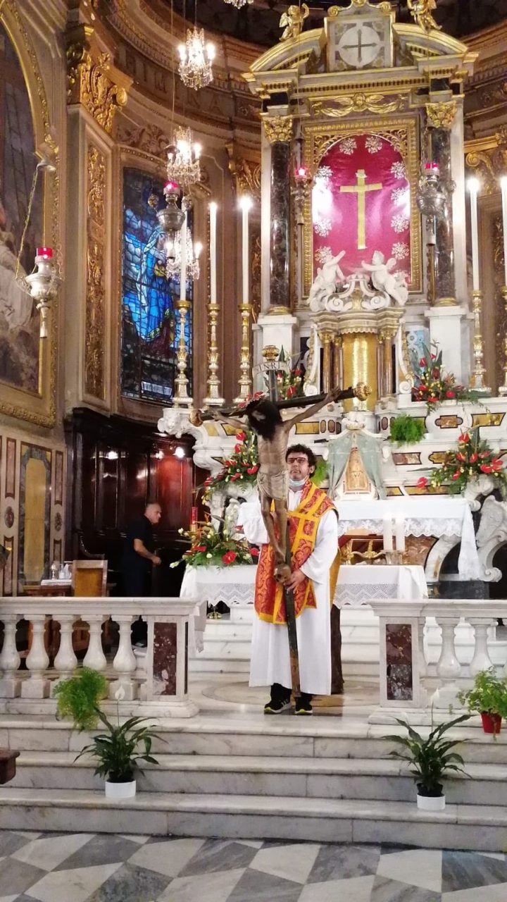 Il Santissimo Crocifisso di Borzonasca lascia la parrocchia per essere restaurato