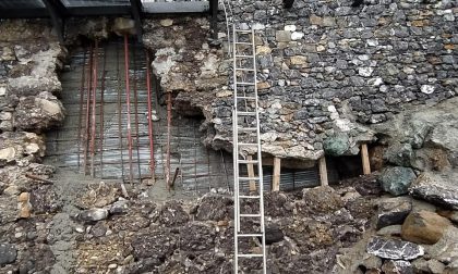 Già riempita la voragine sotto la 227