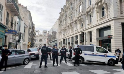 “Dite ai miei figli che li amo” Le ultime parole strazianti della donna assassinata a Nizza