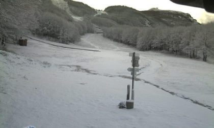 La neve torna ad imbiancare la Val d’Aveto