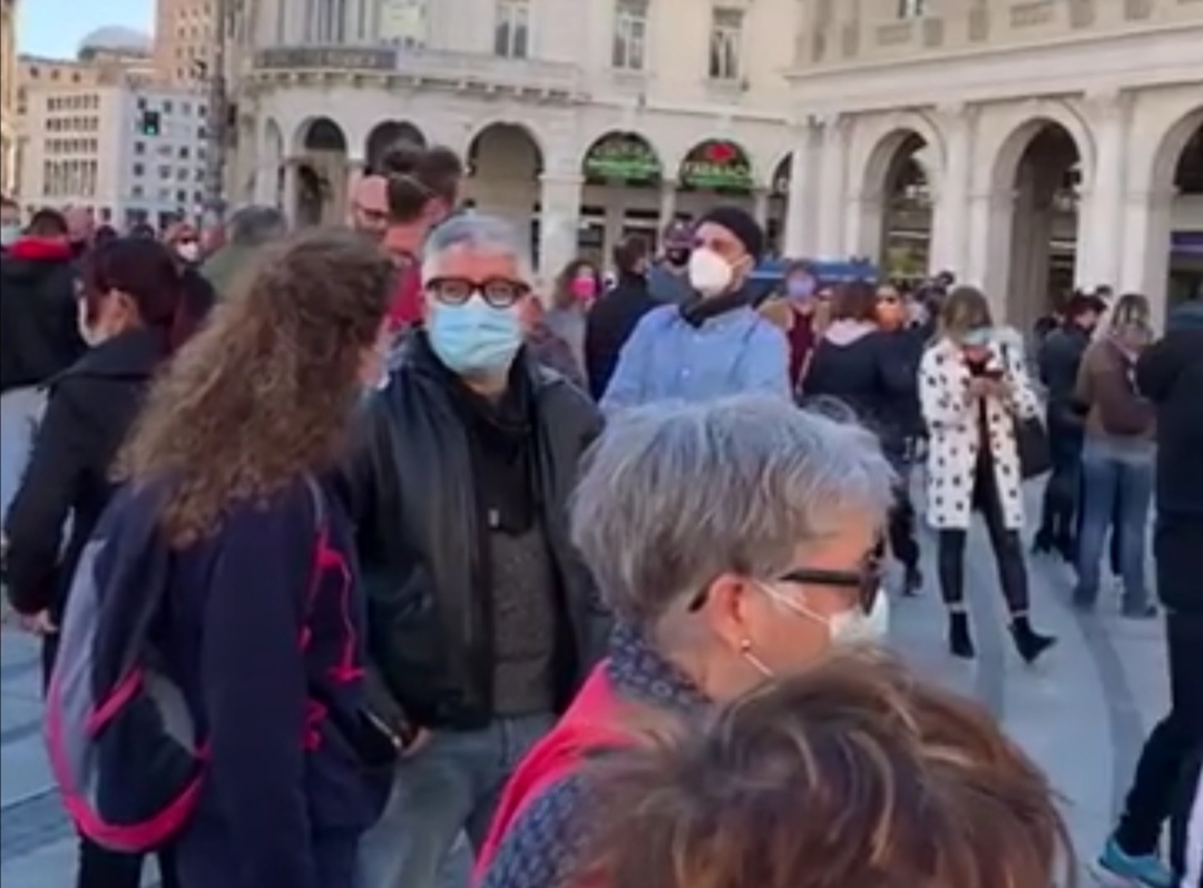 Nuovo decreto, protesta a Genova