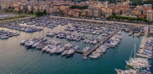 Riparte dall’area Cultura la donazione di cimeli inerenti la storia e le tradizioni del mare