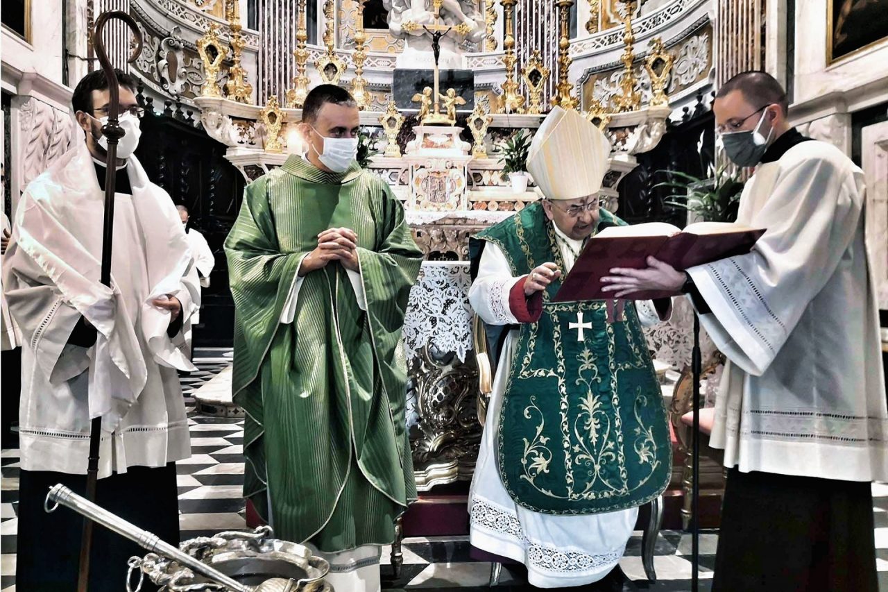 Santo Stefano ha dato il benvenuto al suo nuovo parroco e vice parroco
